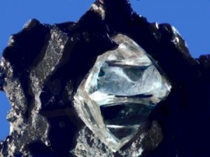 Rough_diamond