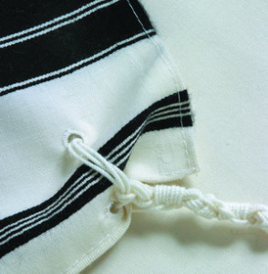 dalet verse tzitzit